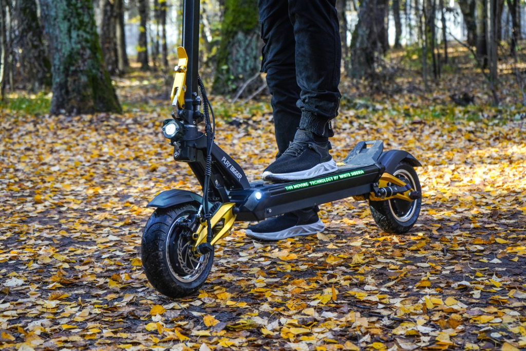 Nerpa Pro полноприводный электросамокат