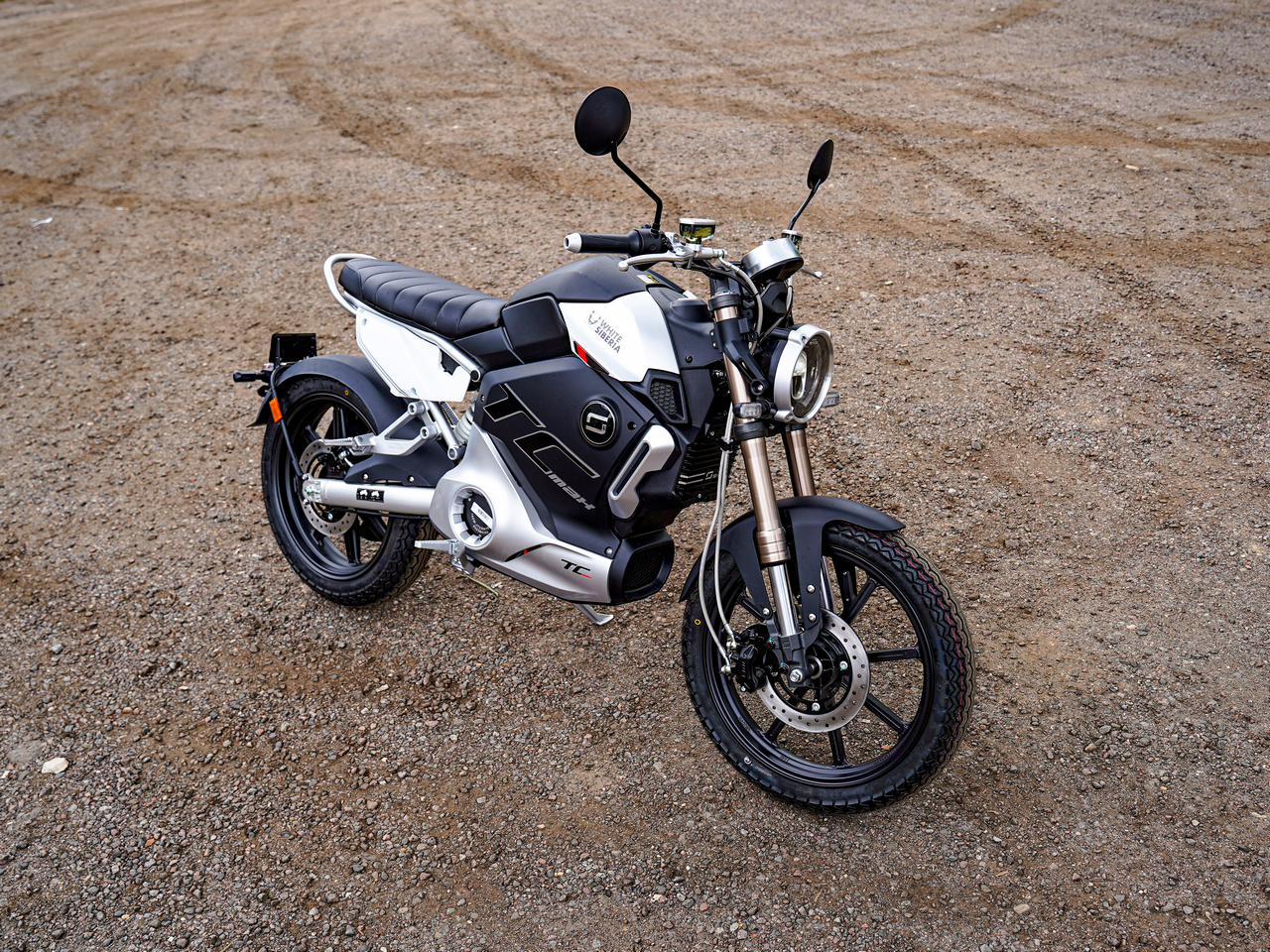 Электромотоцикл WHITE SIBERIA SUPER SOCO TC Max