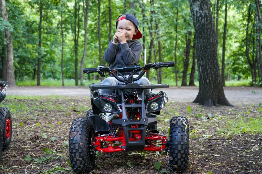 Электроквадроцикл SNEG с аккумулятором