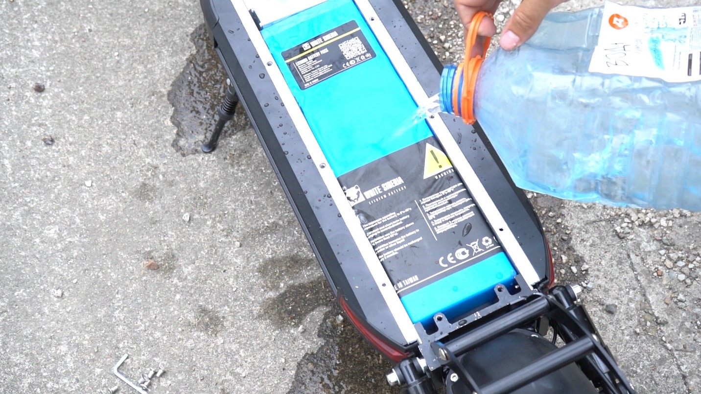 Сливные каналы самоката