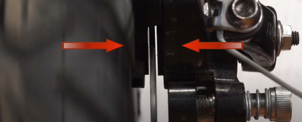 Фиксация тросика после регулировки