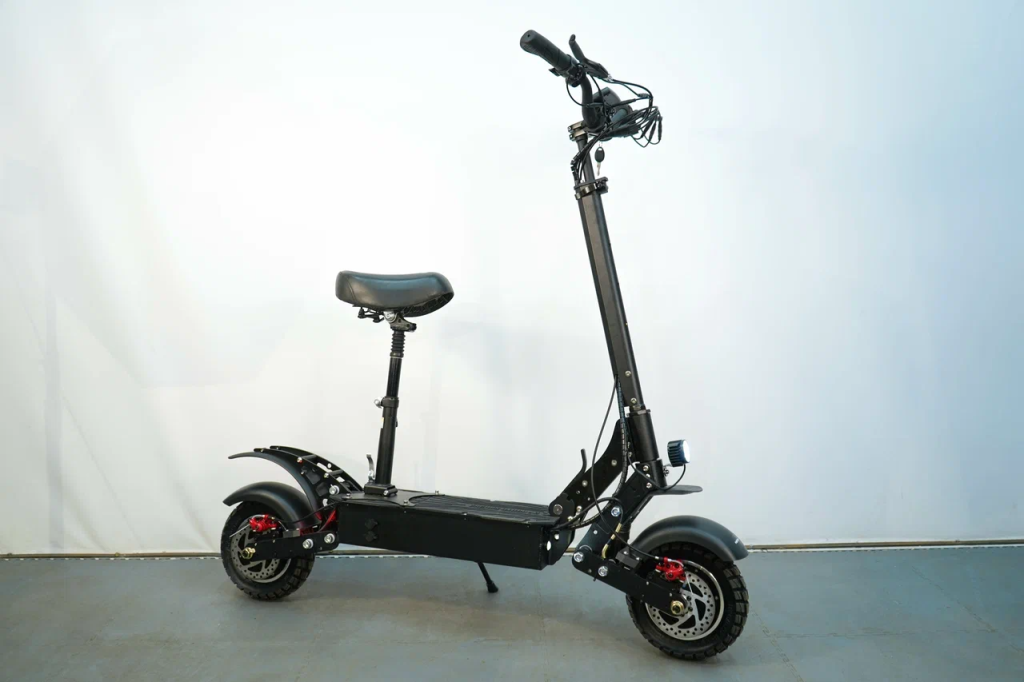 Чёрный цвет электросамоката