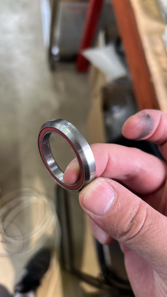 b9298073-1e4d-444e-b9c3-3d848aadab96