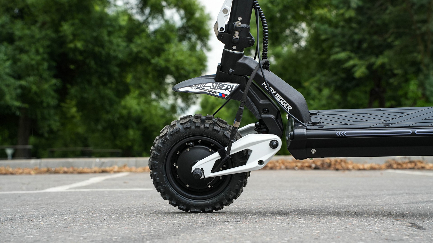 Электросамокат WHITE SIBERIA NERPA LIMITED 2026