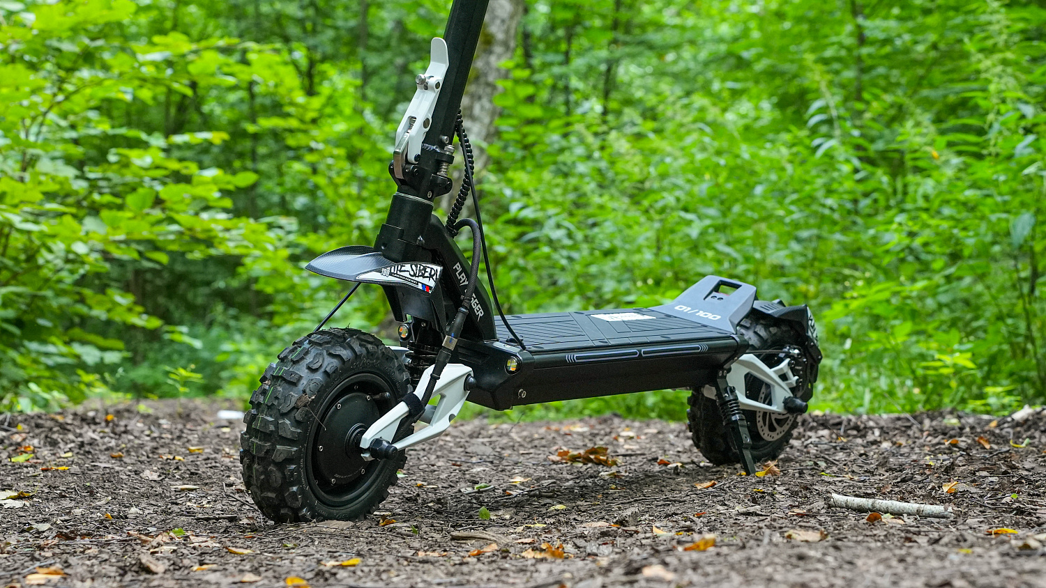 Электросамокат WHITE SIBERIA NERPA LIMITED 2026