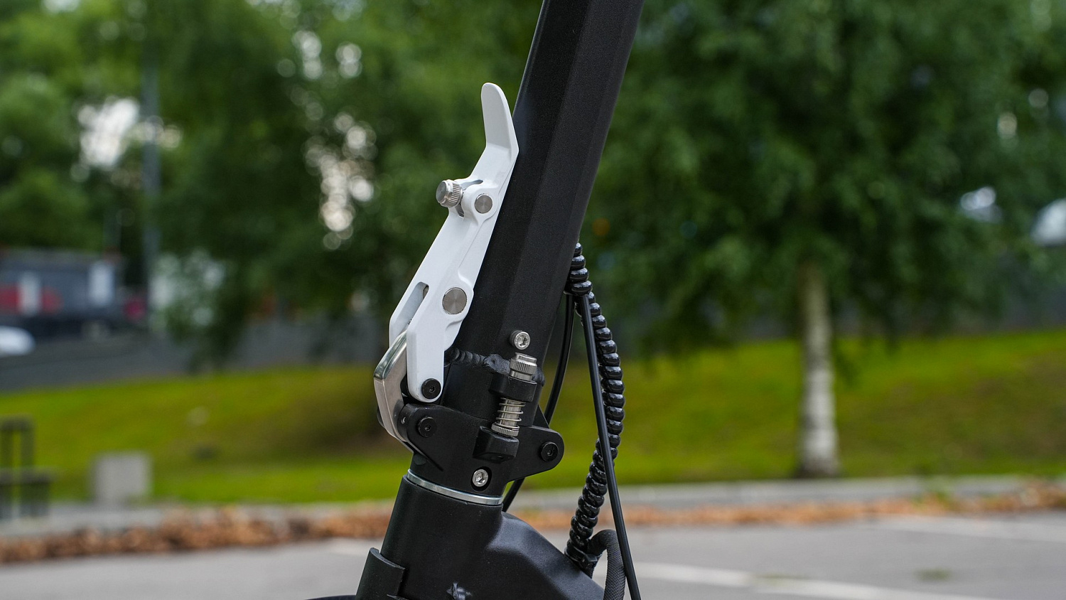 Электросамокат WHITE SIBERIA NERPA LIMITED 2026